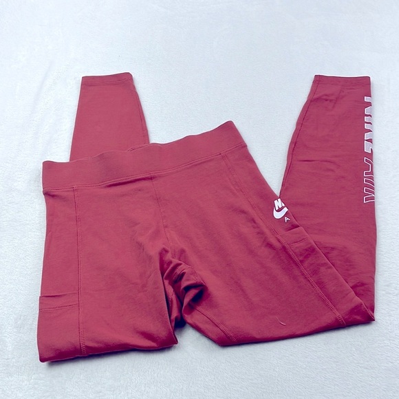 Nike Air‎ Pink S/M Pocket Leggings - Picture 1 of 8